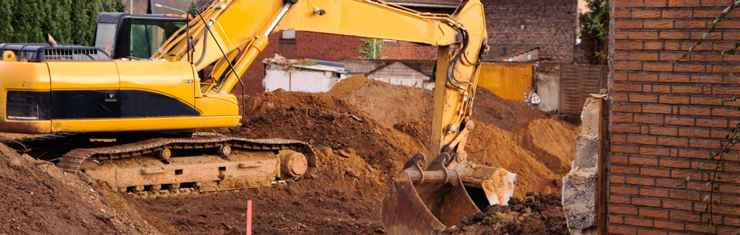 Service de démolition de hangar, dalle de béton, cloison de brique et de maison à Laval, Montréal, Longueuil, sur la Rive-Sud ou Rive-Nord  | Démolition Laval